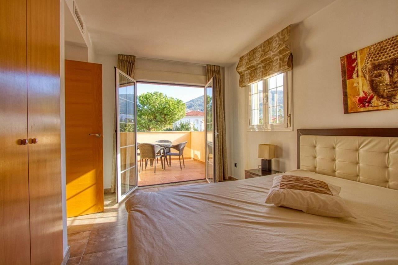 Carrer Pagell Villa El Albir